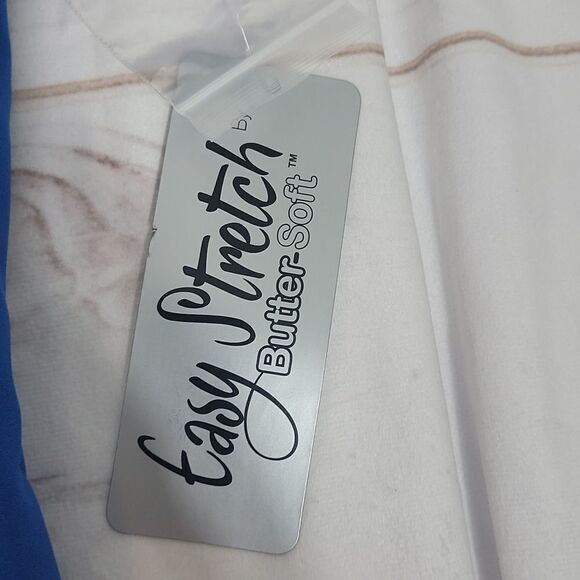 Womens Easy Stretch By Butter Soft Scrub Top Royal Blue Plus Size 2X - Picture 2 of 6